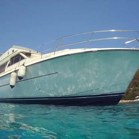 מלון ארבאטקס Blue II Yacht מראה חיצוני תמונה