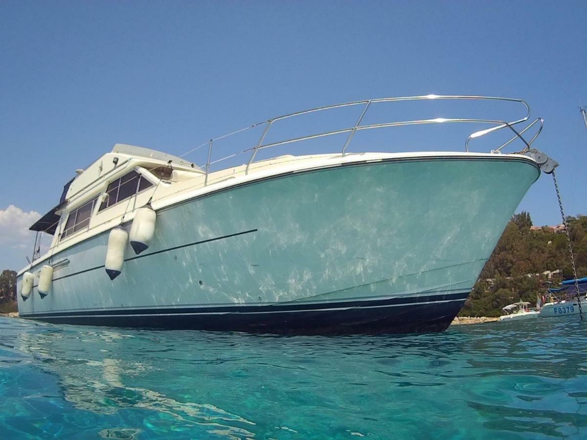 מלון ארבאטקס Blue II Yacht מראה חיצוני תמונה