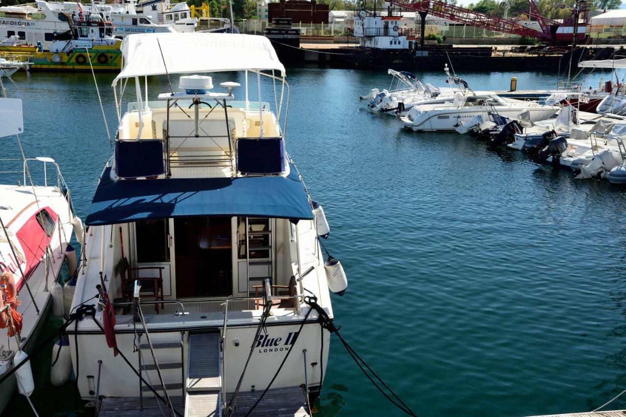 מלון ארבאטקס Blue II Yacht מראה חיצוני תמונה