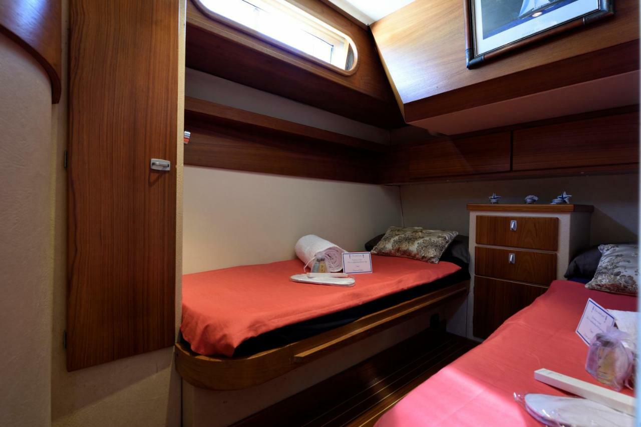 מלון ארבאטקס Blue II Yacht מראה חיצוני תמונה